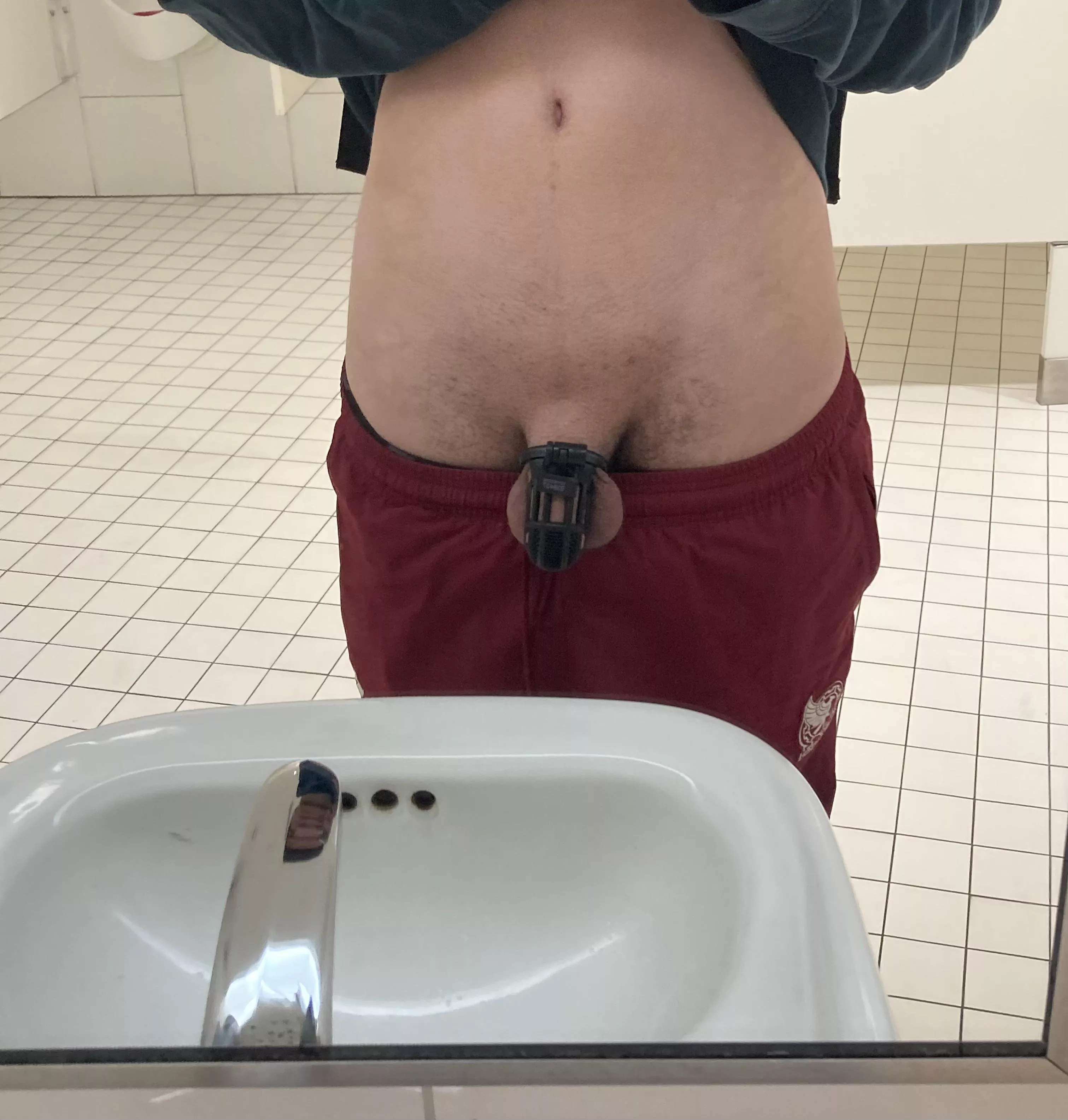 Finished my last exam all locked up :3