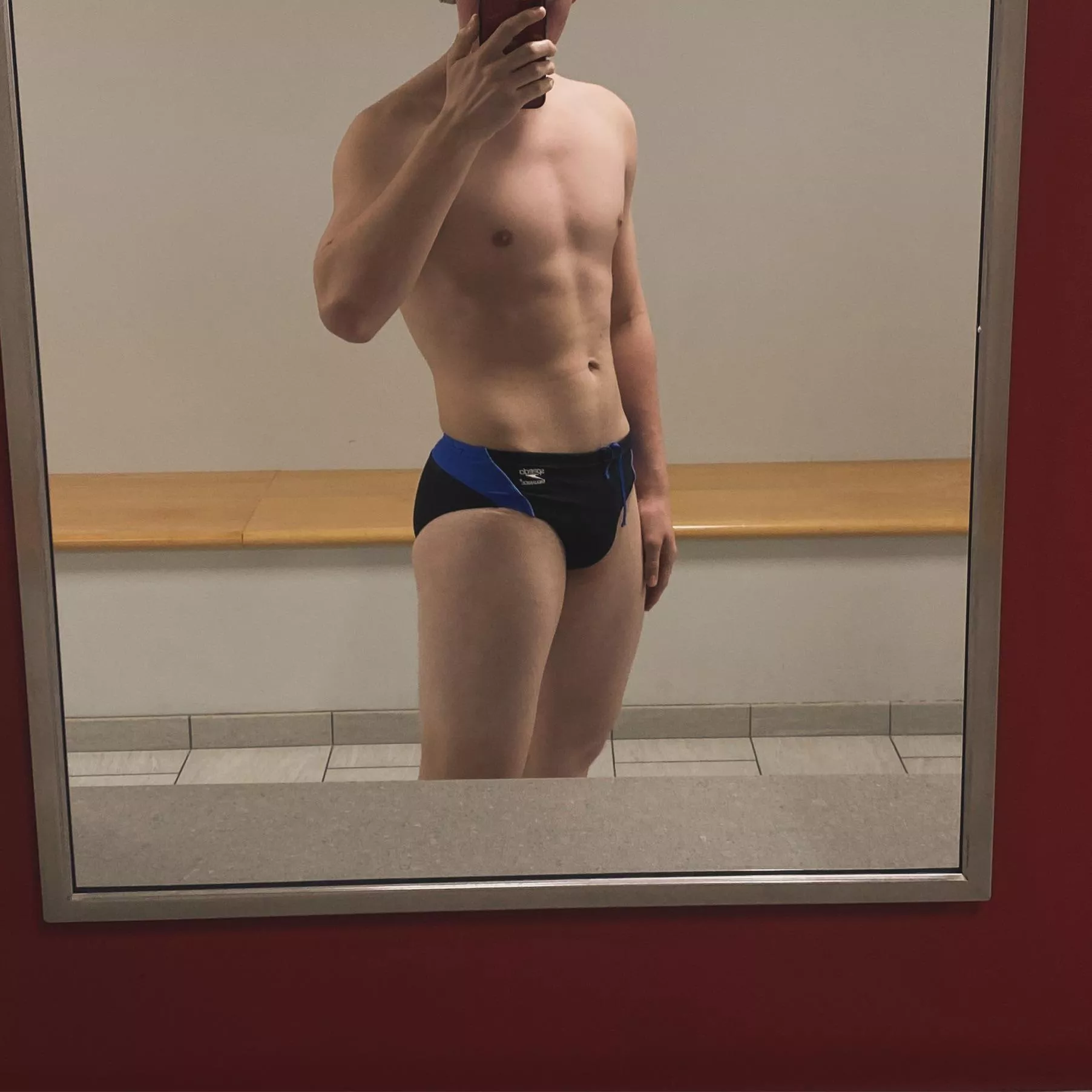 First thoughts when you see me?😏