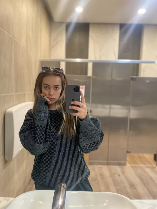 follow @anelchacon on instagram