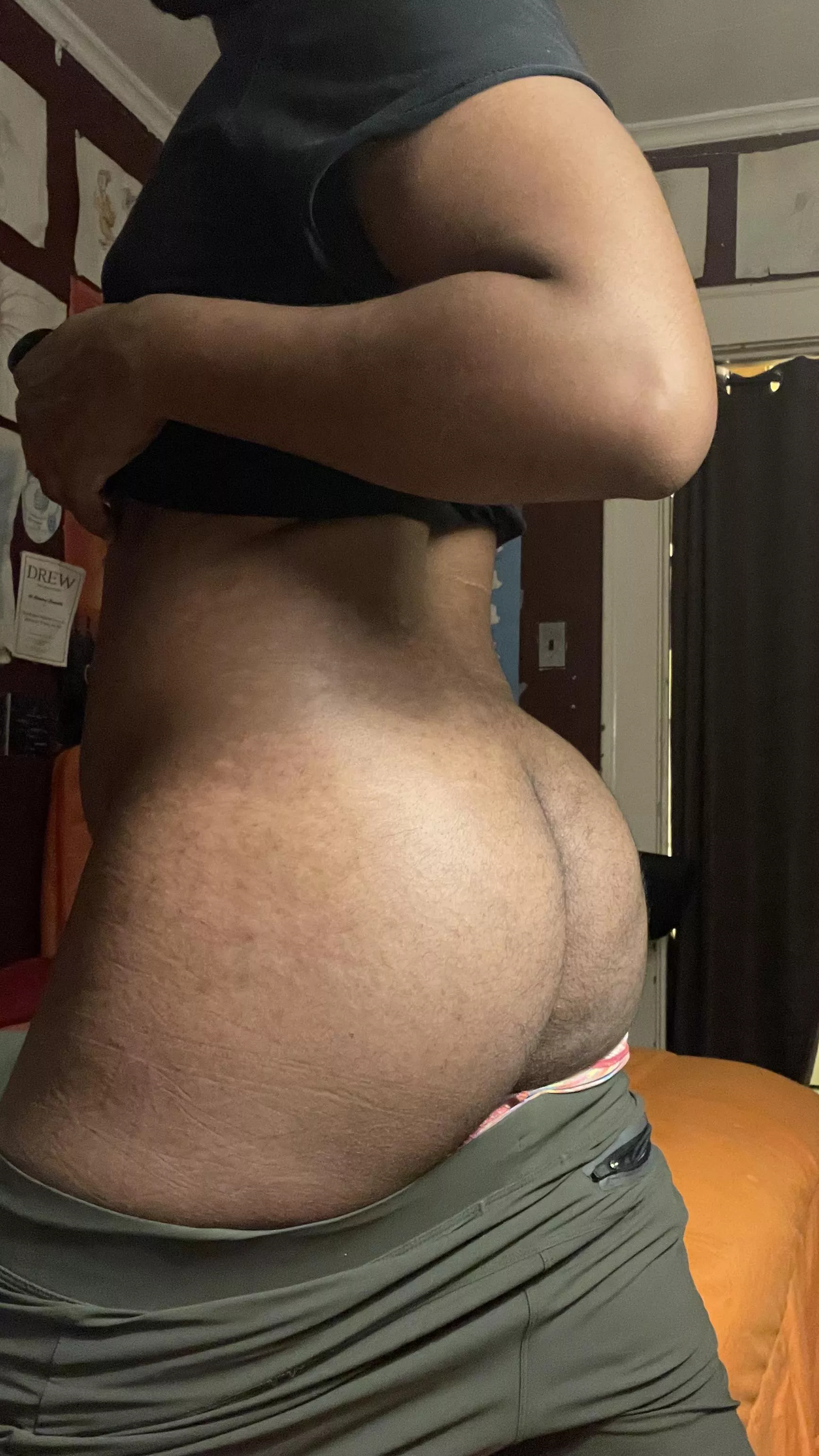 I always fantasize about getting my ass eaten 😮‍💨. Help make it a reality?