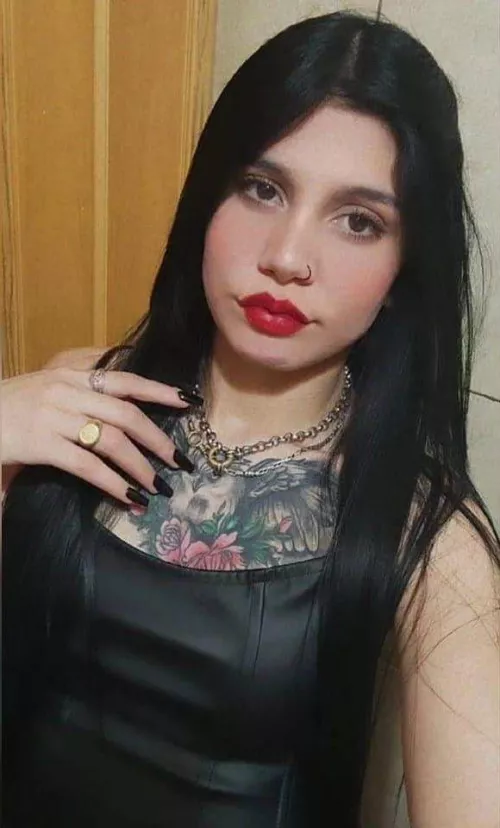 I just seem like a good girl, but I like to have fun 😈🔥