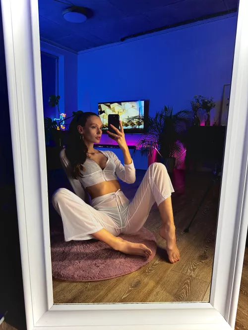 I wonder if you'd be struck by how sexy I look if you saw me on the street in this outfi