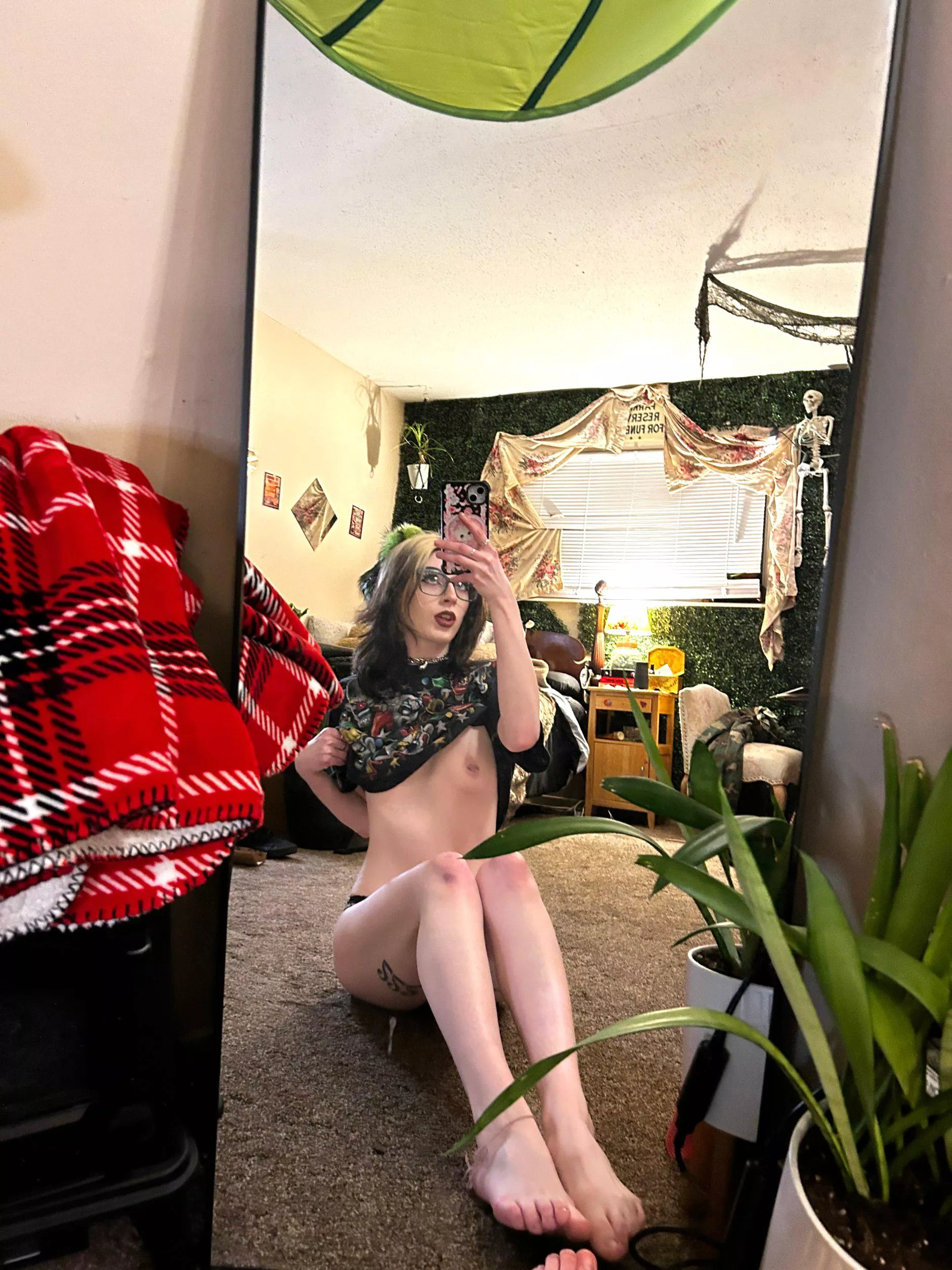 If you bump into me at a concert and I told you to find me in the washroom with no panties on, what's your move?