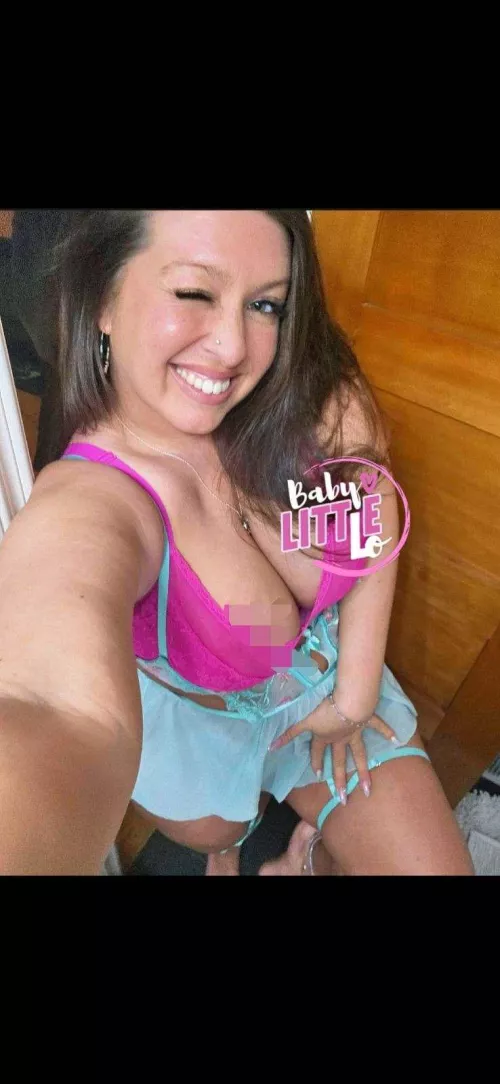 I’m the smiliest mom around 