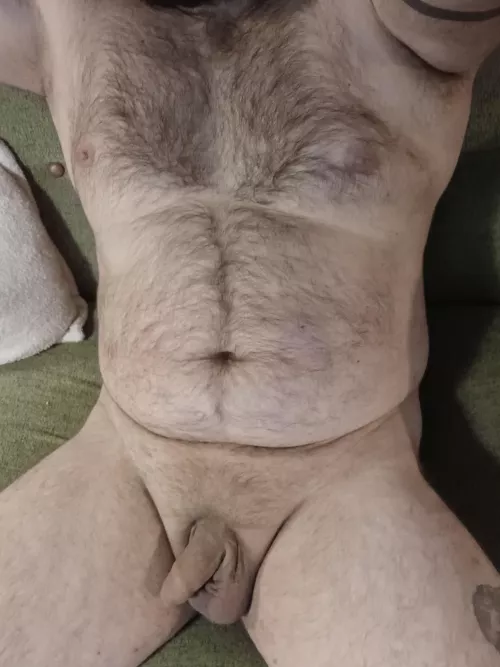 Just relaxing, wanne join me 