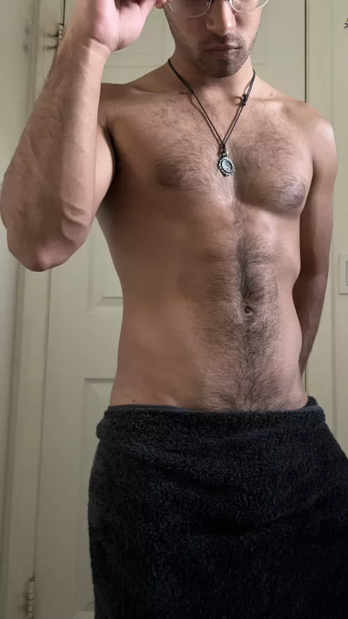 let’s see how long the towel stays on