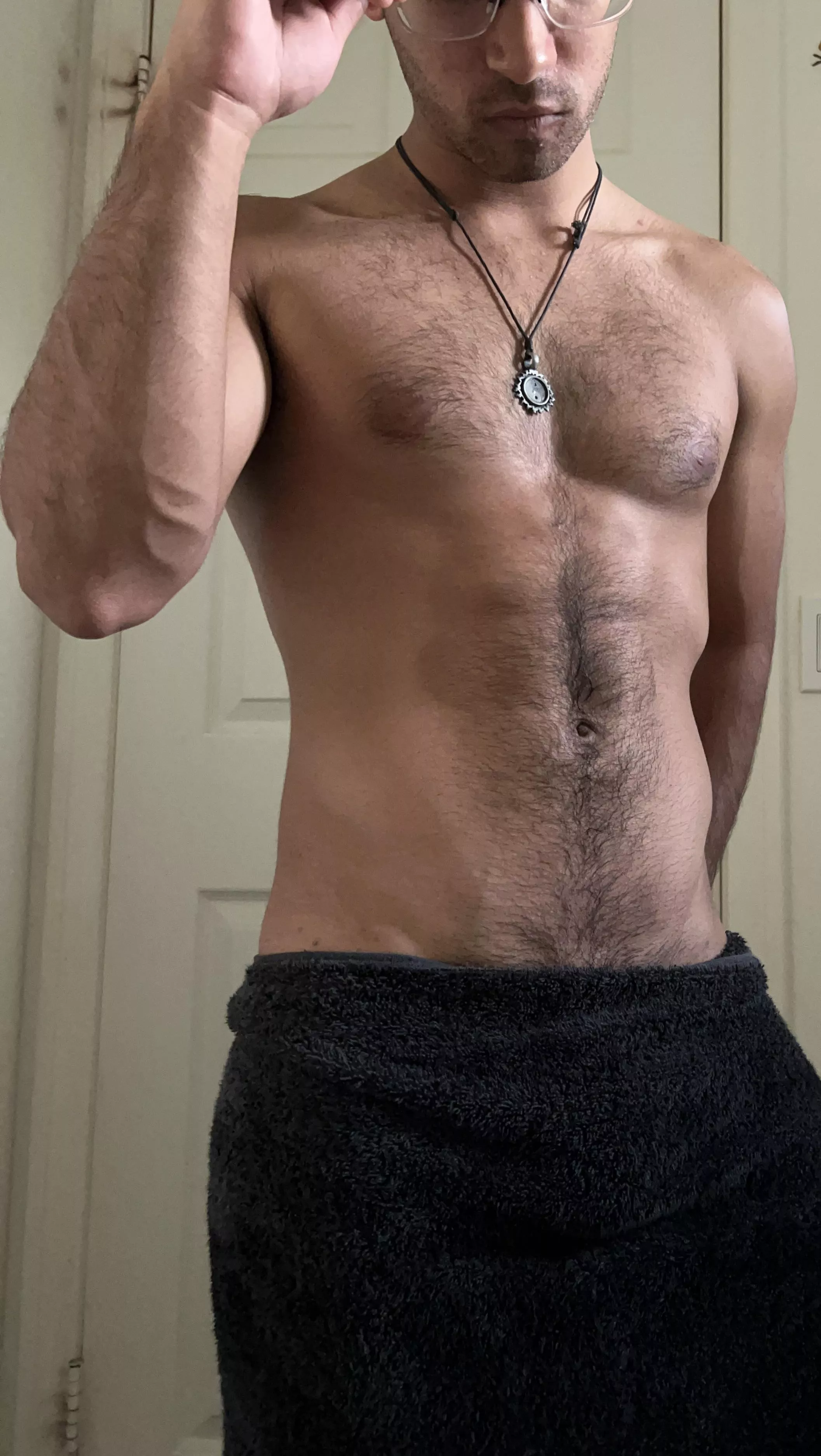 let’s see how long the towel stays on