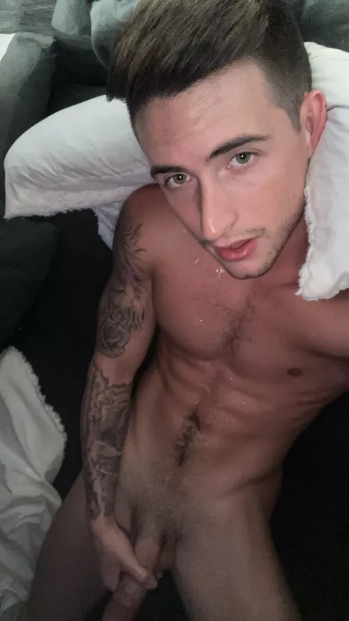 Needing a clean up crew after that cumshot (23)