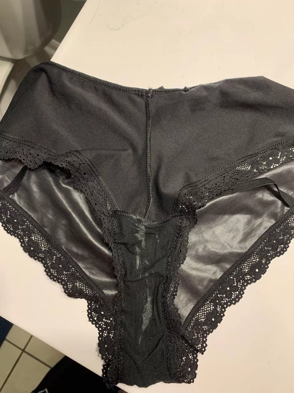 [OC] Freshly worn 💛