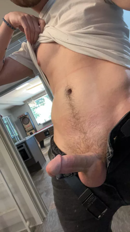 Office Empty Today 😏