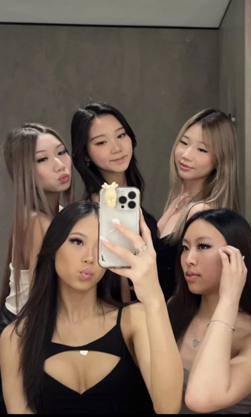 pick one 🔵🔵🔵🔵🔵🔵🔵🔵🔵🔵🔵🔵🔵🔵🔵