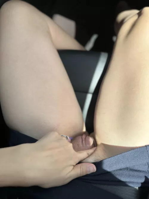 Rub her clit while you drive 😉