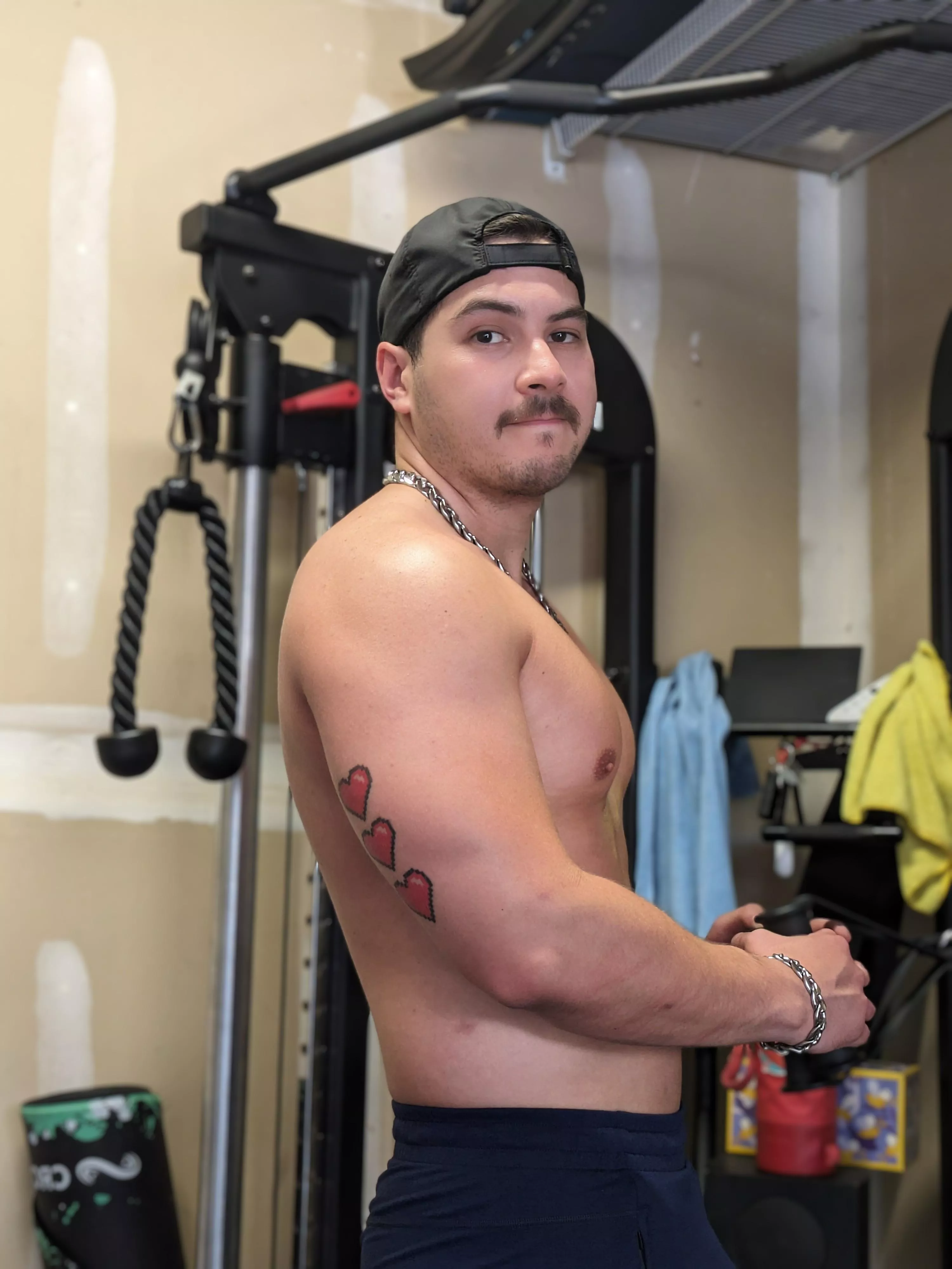 Shirtless workout featuring a mustache. How do we feel about it?