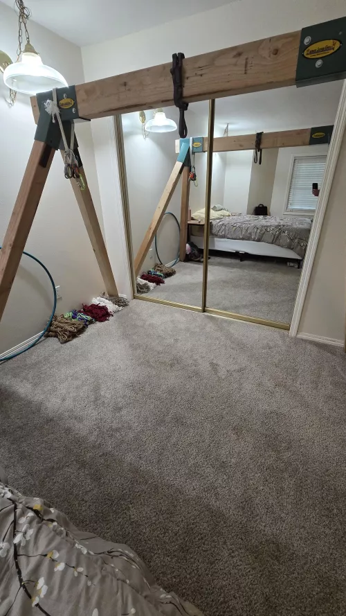 The Bedroom suspension rig 