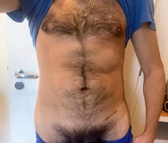 Yeah, that Dadbod chest hair!