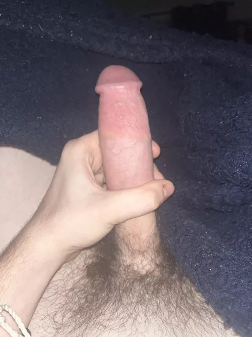 18 yo and slightly bi Rate me and or send me something