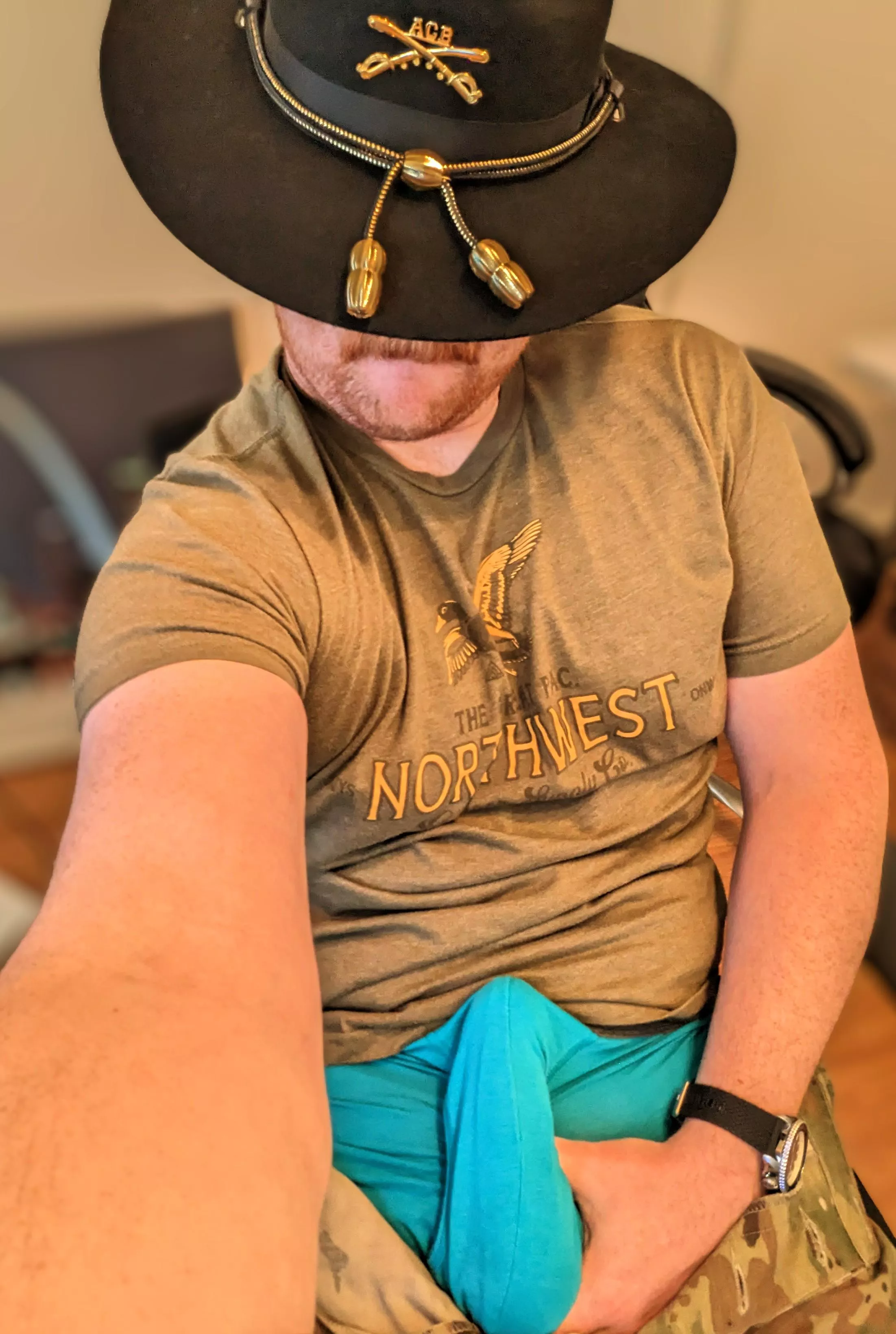 [33] Left the cross sabers in for y'all this time 😉