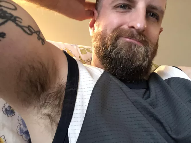 [39] just flexin 😜