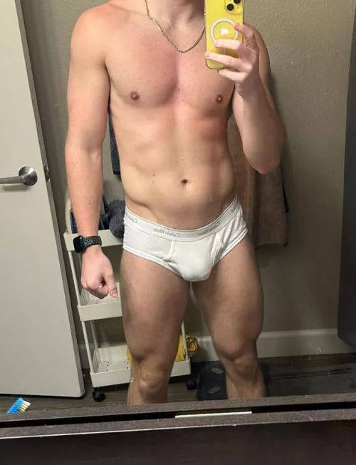 A lil sunburnt on this TWT