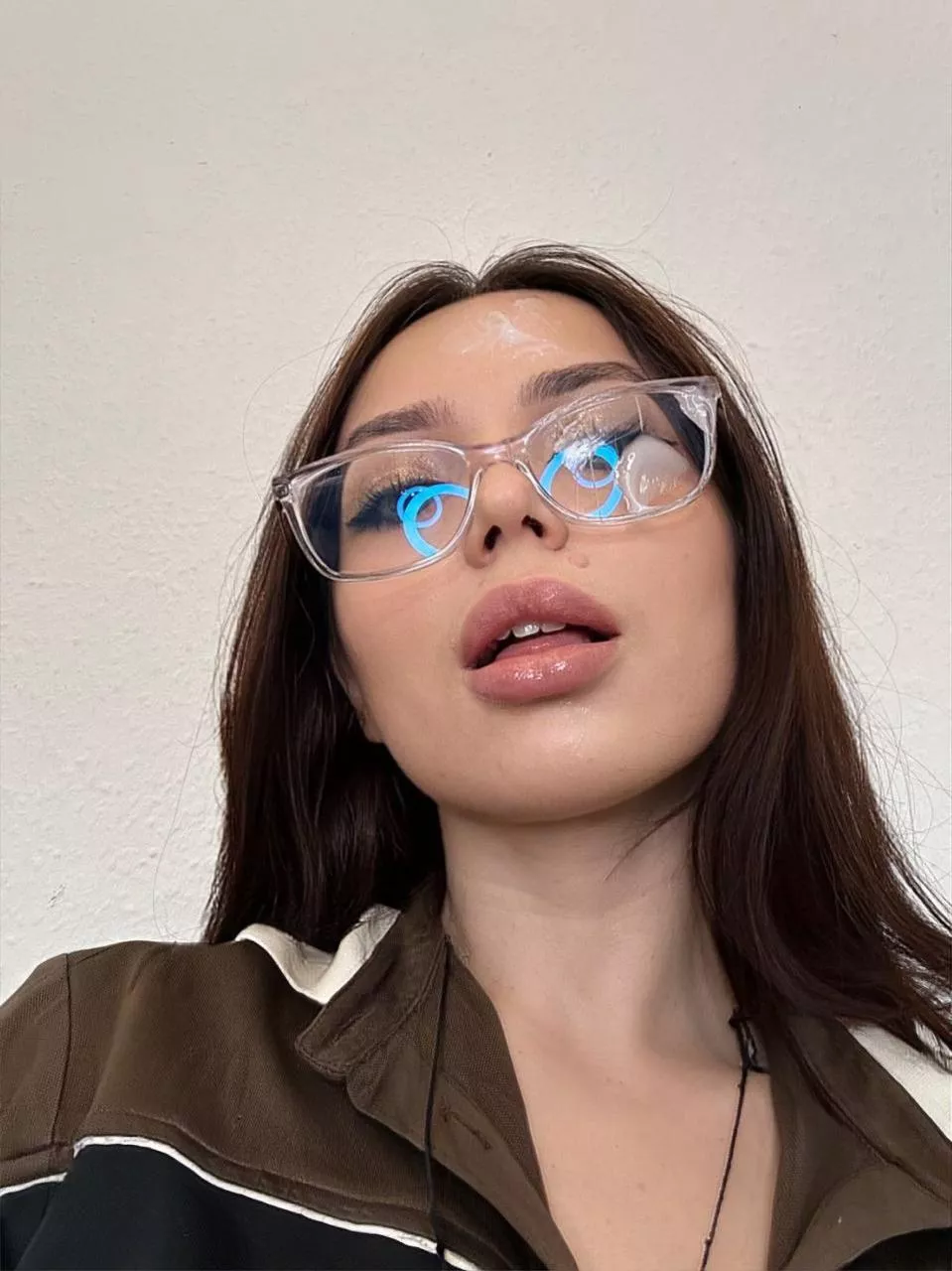 absolutely drowned in cum
