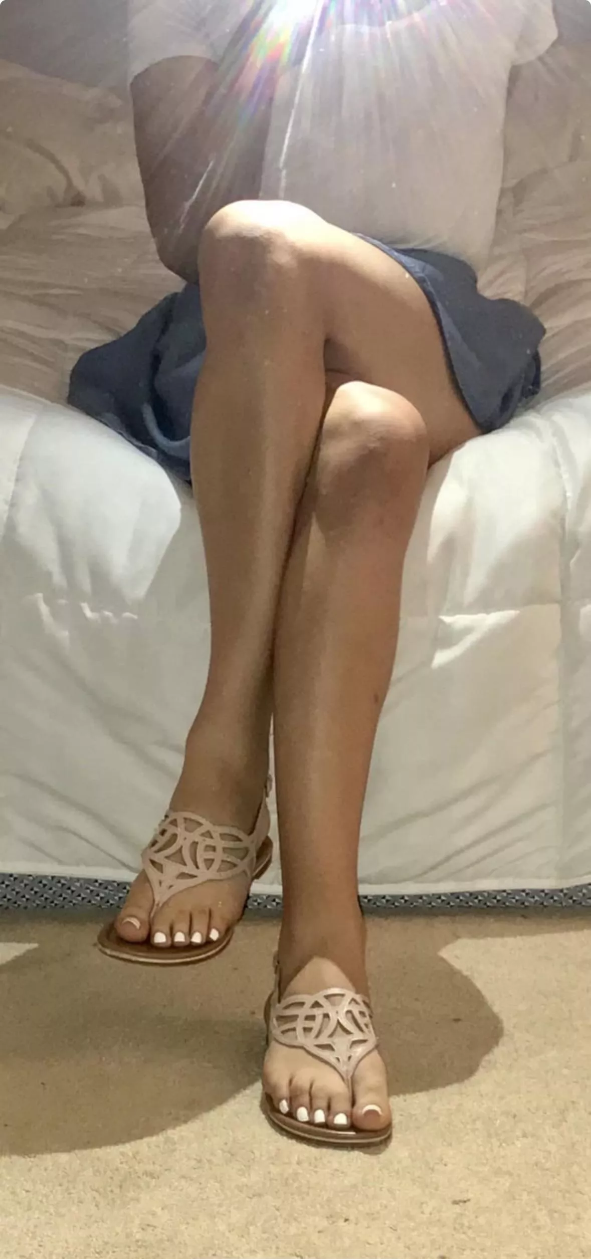 Come suck my cute little toes