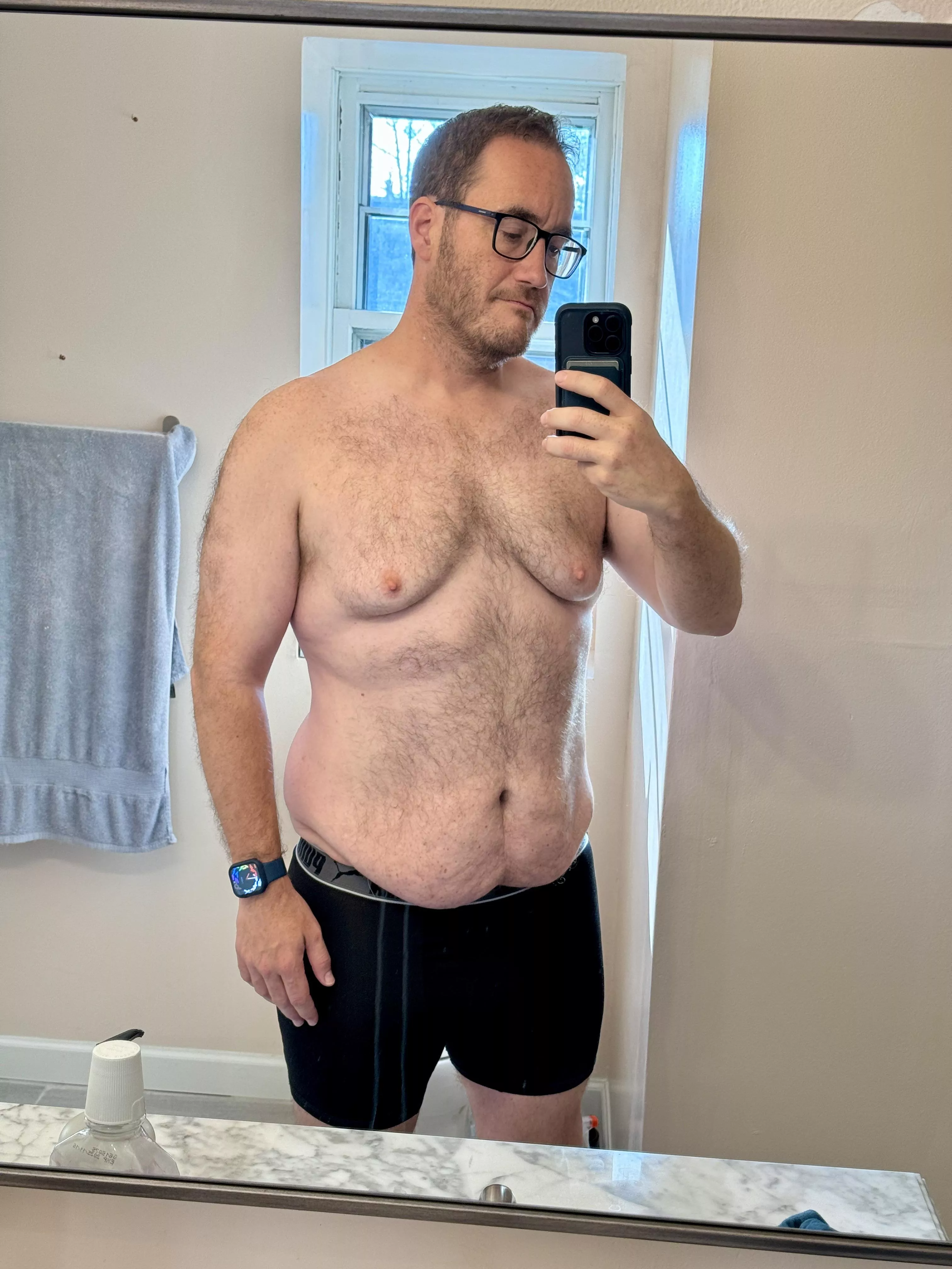 Headed for a 7.5 mile run before work. Who am I?!? (42)