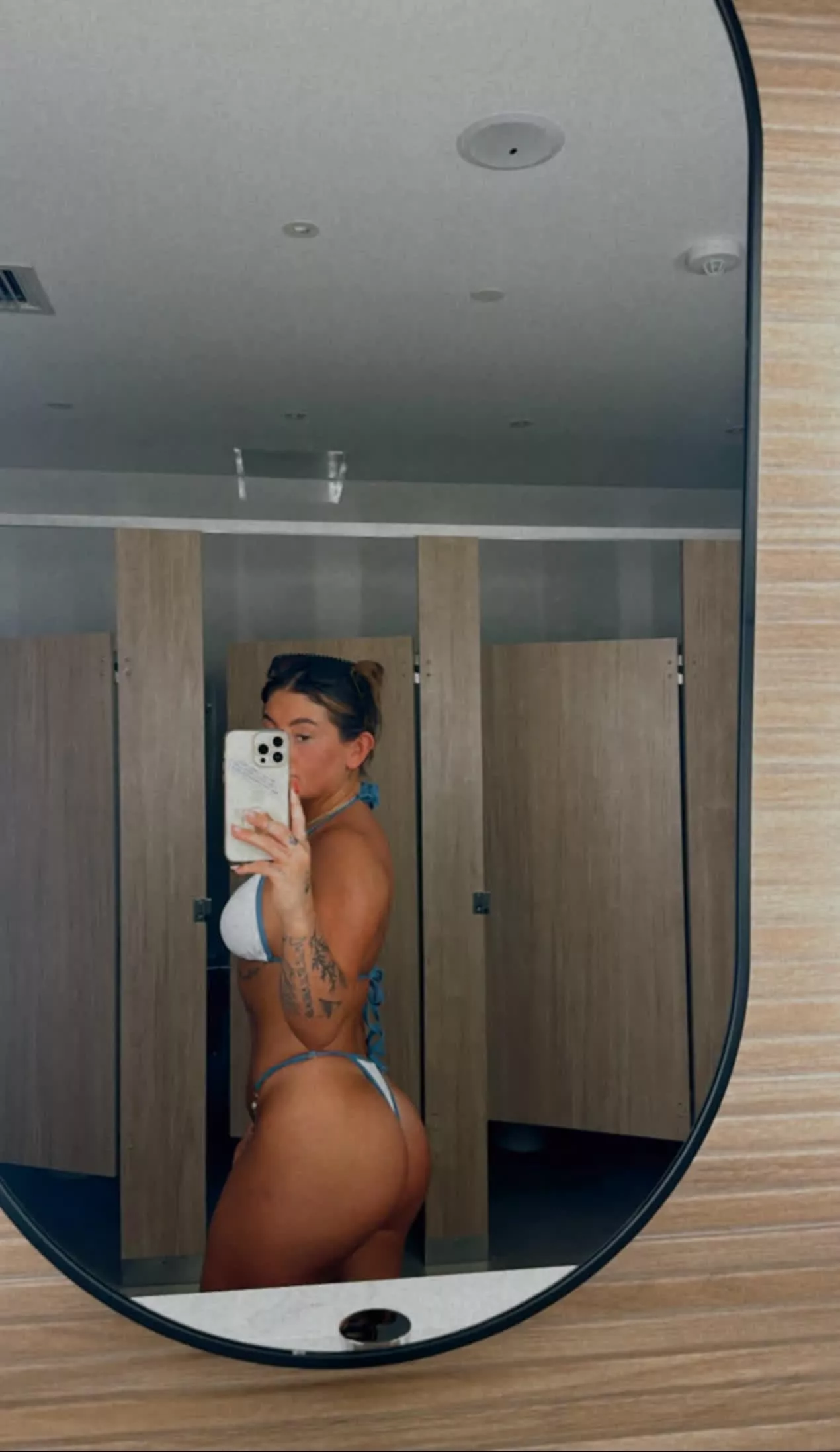 hey daddy, can you give me some booty slaps?