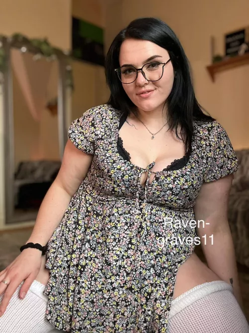 I love getting new 👗 😩🥰