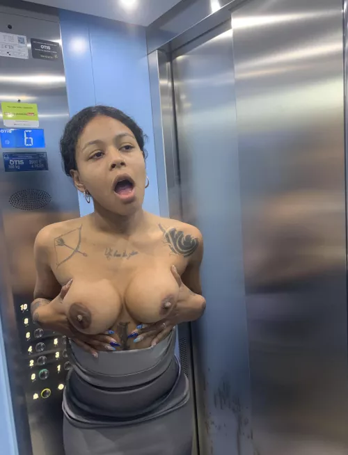 I love various public places, it's very exciting