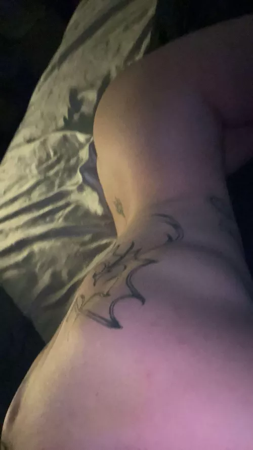 Is my ass to small, I'm so self conscious 