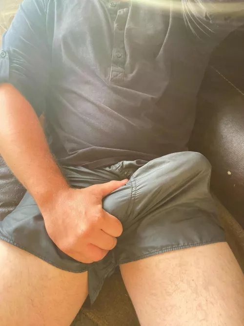 It’s not gonna take itself out 