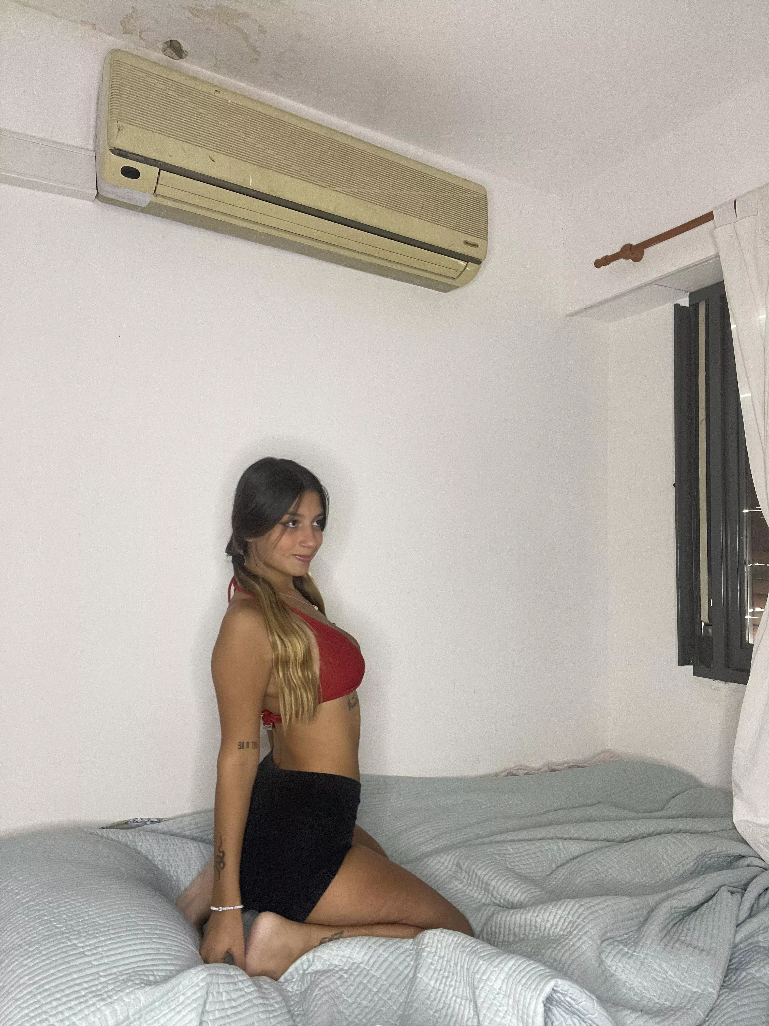 Just turned 18 and my butt didn't grow yet... can i still be considered cute?