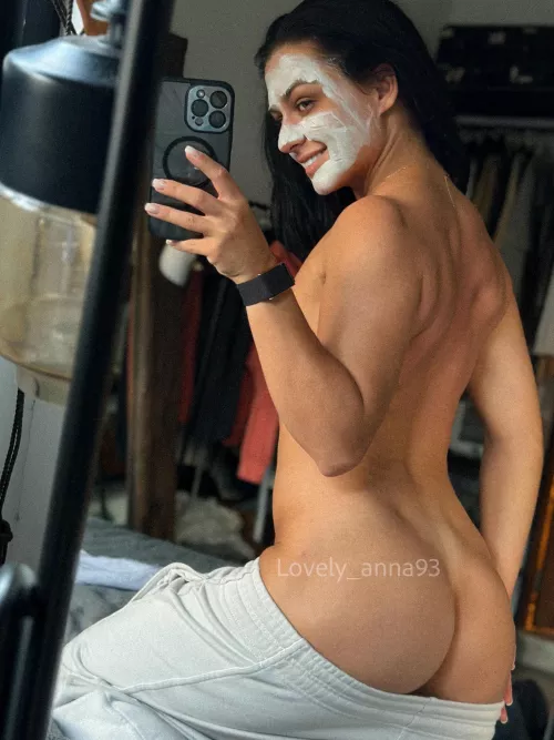 maybe my back deserves a couple of compliments what do you think y or n