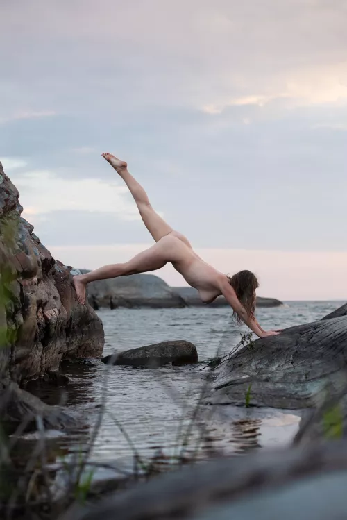 Morning yoga🧘🏻‍♂️