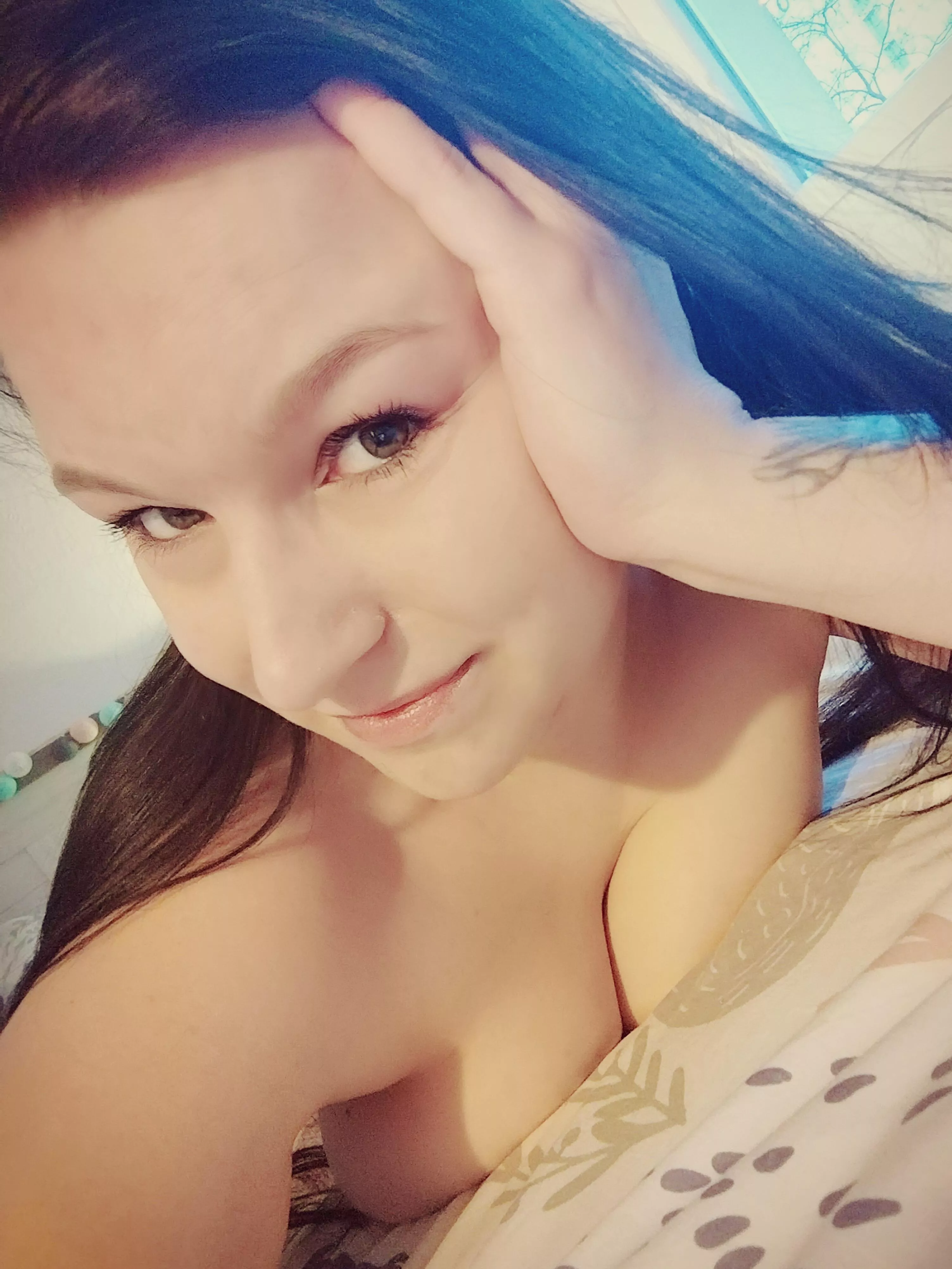 One cute smile for all~