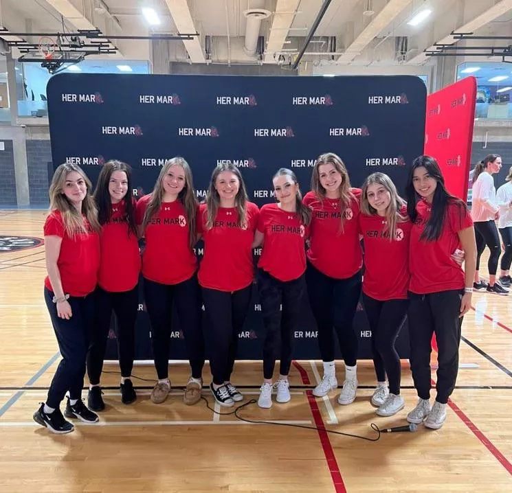 Sharing/gooning to whichever one you send me a screenshot of 