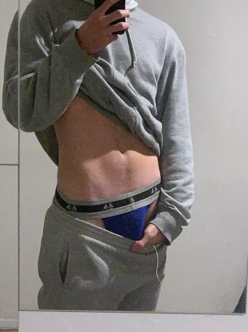 Wanna do a workout together? :)