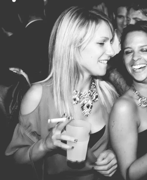 Women who smoke know how to party