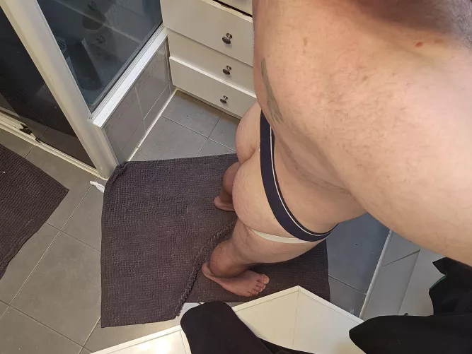 Feeling like i need to be punished. Slap or 🍆 