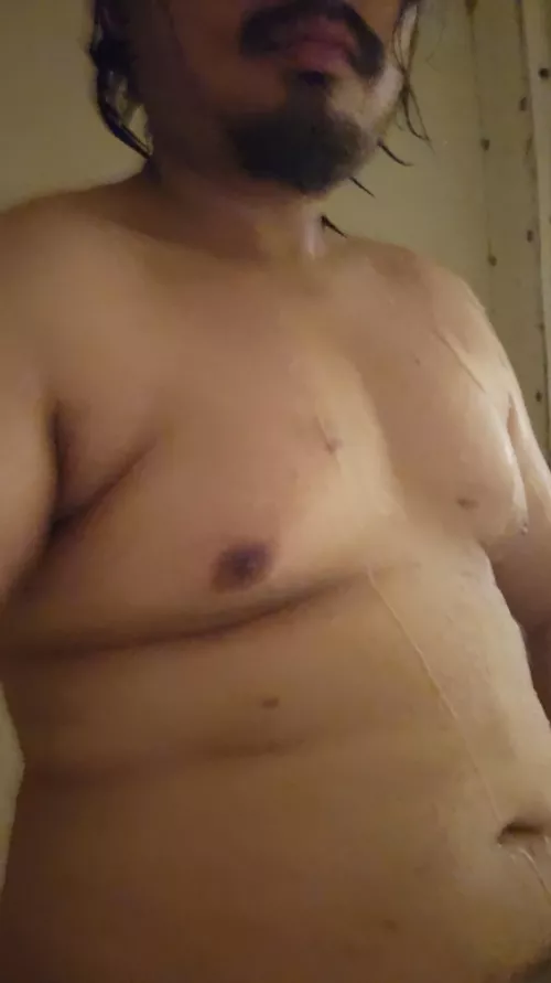 Latino 29 brown chubby guy