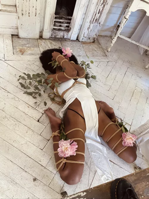 Loved getting tied up and photographed today 