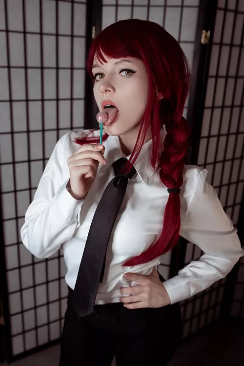 Makima cosplay by Evenink