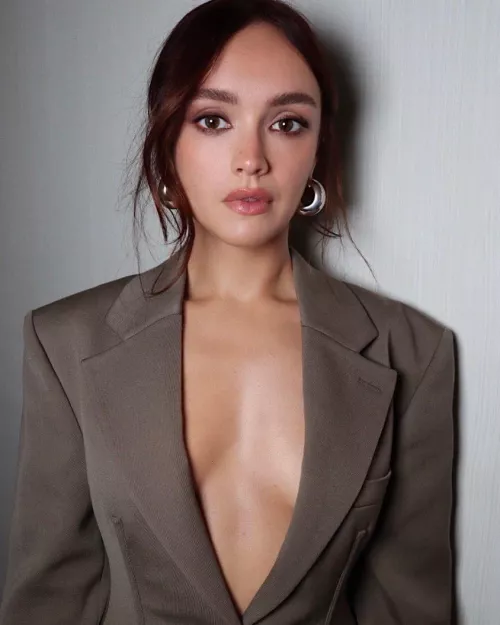 Olivia Cooke [IRTR]