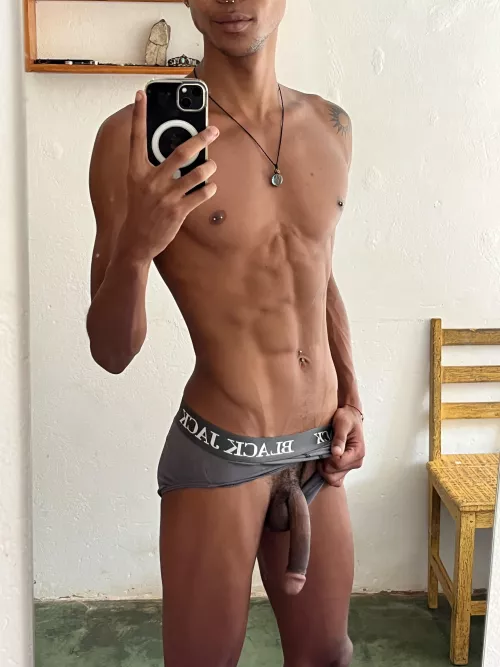 Ready to feed you 💦(23)