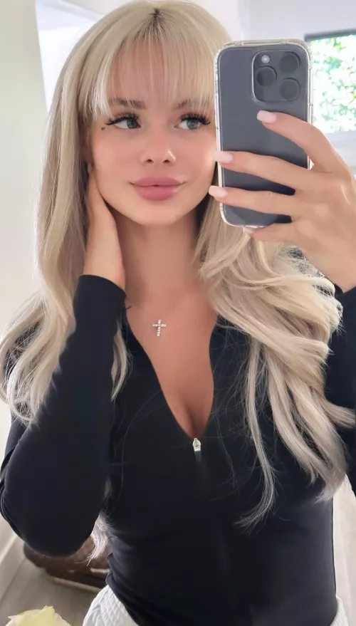 She Is An Absolutely Perfect Ten Beauty.