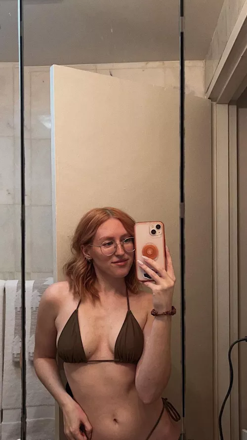 Time to kiss all my freckles [IRTR]