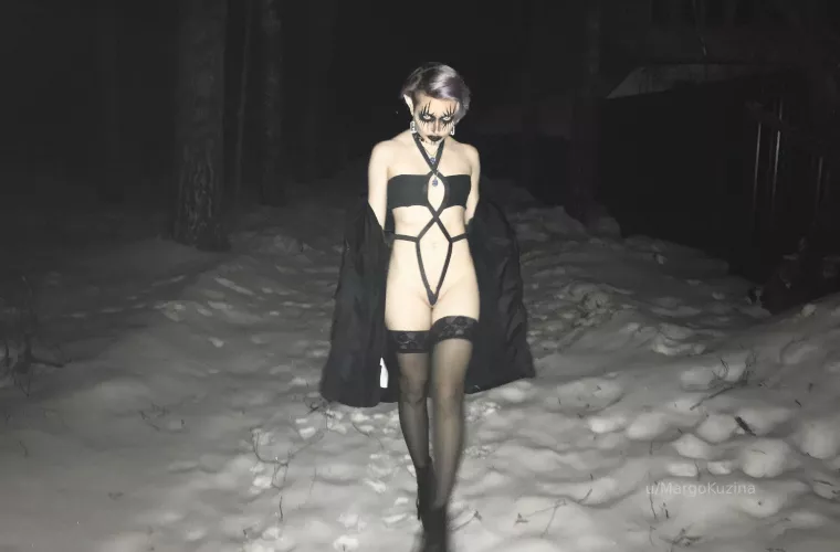 who else loves the night forest chill