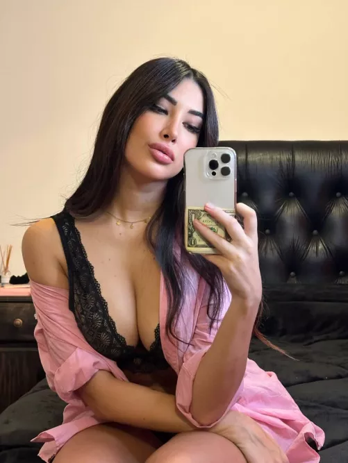 would you like me to suck your dick
