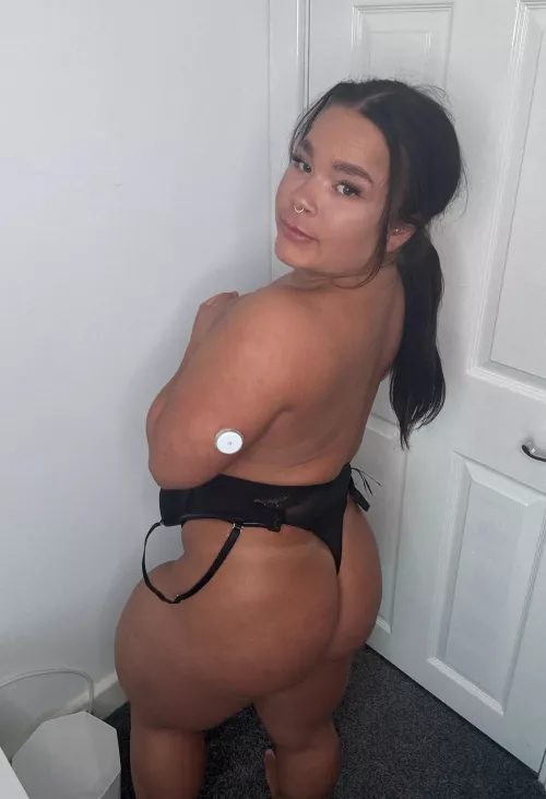 4-ft-tall and small, am I enough to be your funsize toy? 