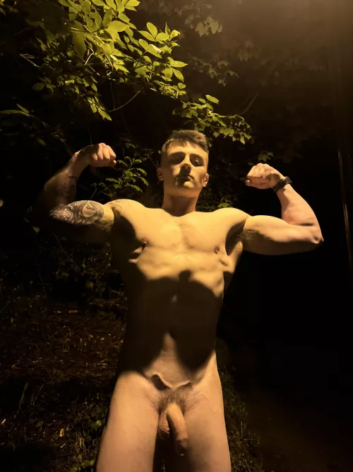 Anyone game to help me drain my balls all day?